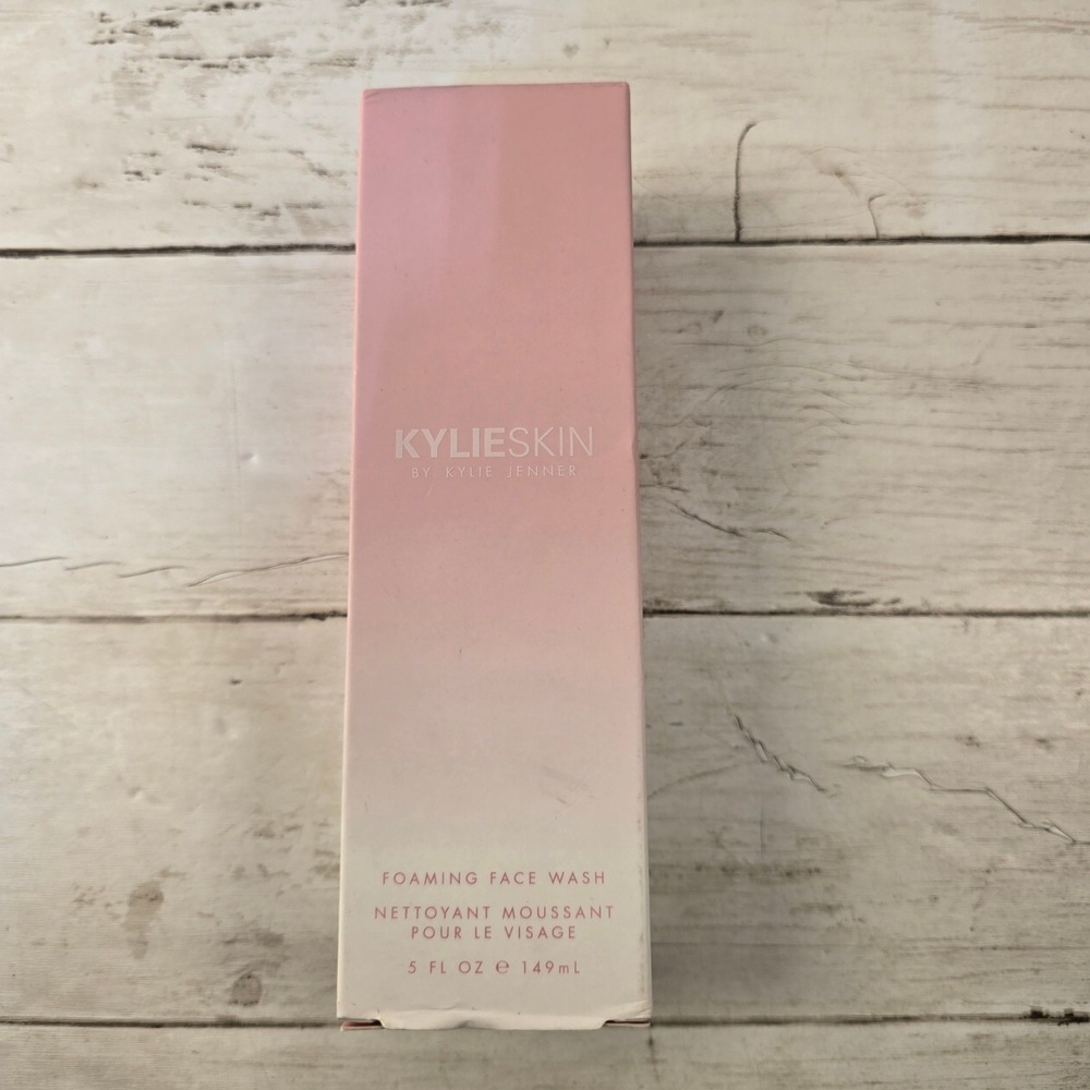 NEW Kylie Skin by Kylie Jenner Foaming Face Wash 5 fl oz 149 mL Cleanser w Box